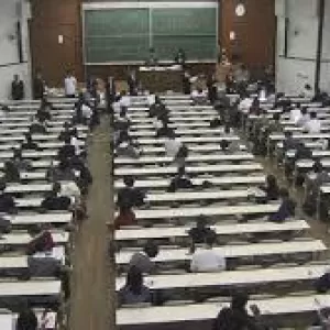 大学入試 国語・数学の記述式延期を発表のサムネイル